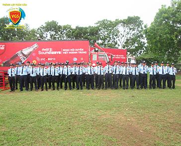 trien-khai-bao-ve-he-thong-cocacola-tren-toan-quoc-1490087627.jpg